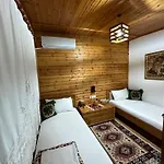Ahmetaj Hotel