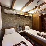 Ahmetaj 3* Gjirokastër
