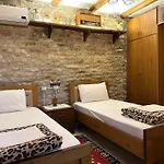 Ahmetaj Hotel 3*