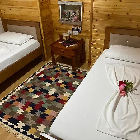 Ahmetaj Hotel 3*