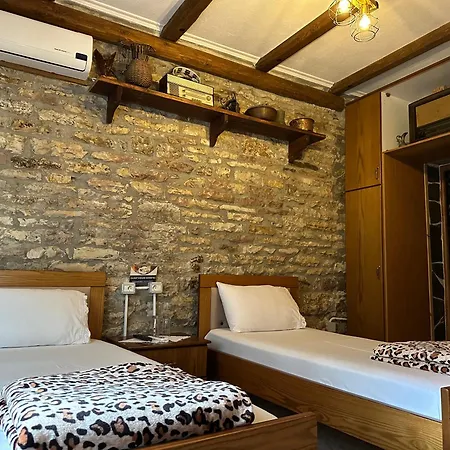 Ahmetaj 3* Gjirokaster