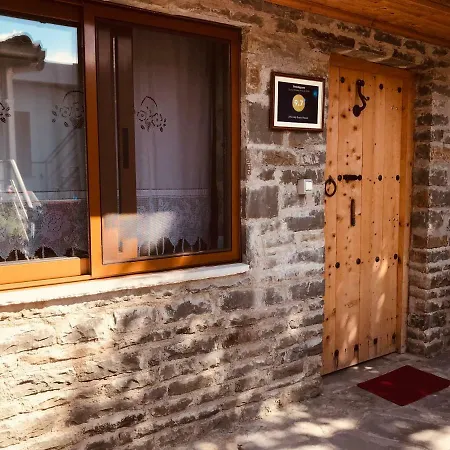 Ahmetaj 3* Gjirokaster
