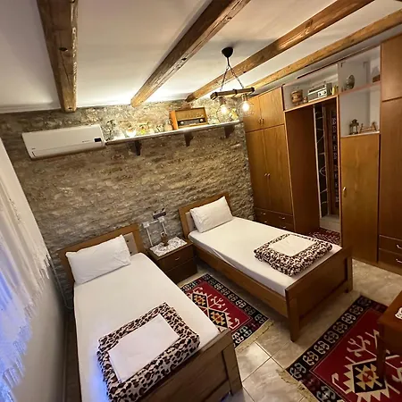 Ahmetaj Gjirokastër