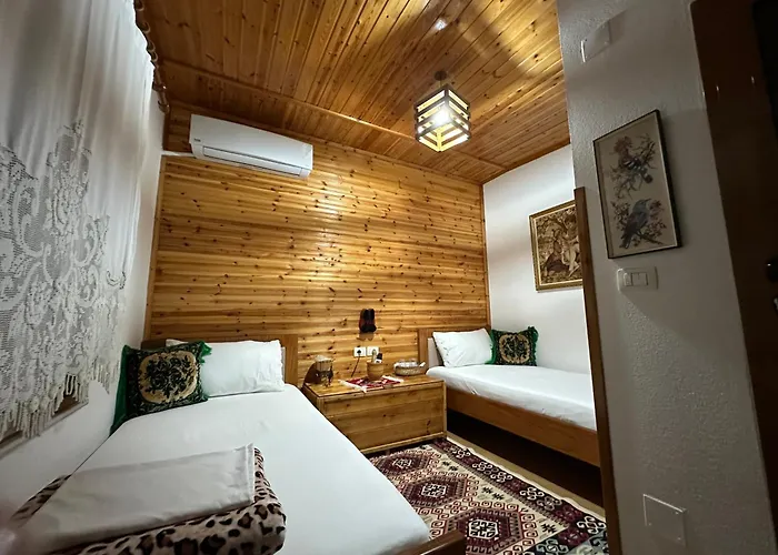 Ahmetaj Hotel 3*