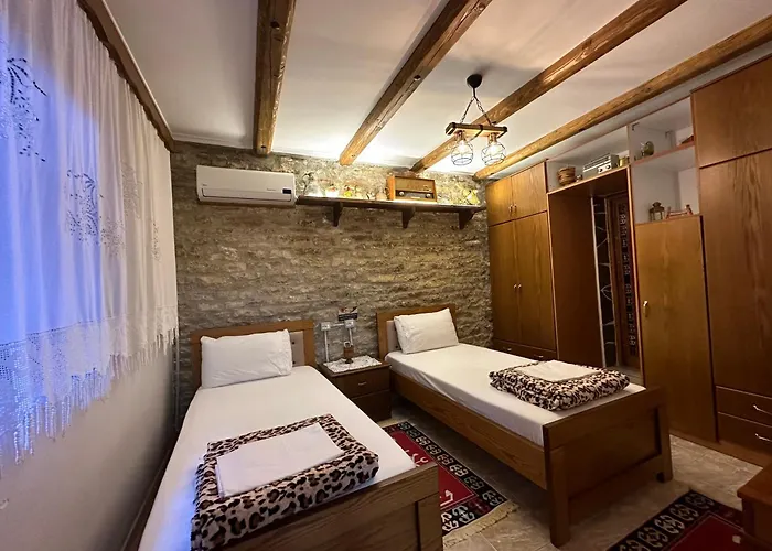 Hotel Ahmetaj 3*