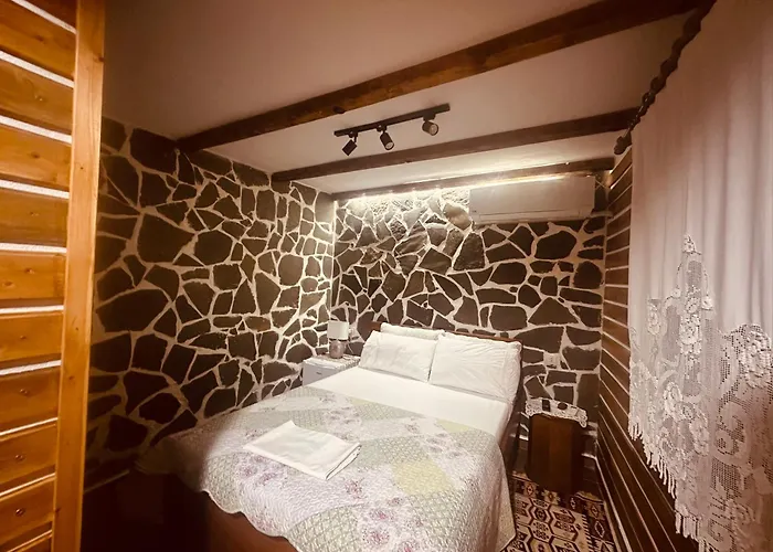 Hotel Ahmetaj 3*