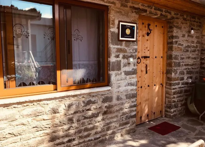 Ahmetaj 3* Gjirokastër